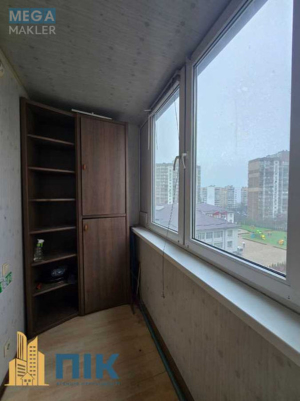 Продаж 1 кімнатної квартири (43/18/10), 7 пов. 19 пов. будинку, <a class="location-link" href="/kiev/" title="Недвижимость Київ">Київ</a>, <a class="location-link" href="/kiev/darnickij/" title="Недвижимость Дарницький район">Дарницький р-н</a>, Михаила Драгоманова ул., 1Г (изображение 8)