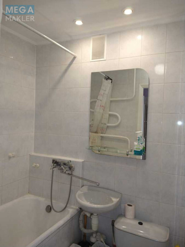 Оренда 1 кімнатної квартири, <a class="location-link" href="/kiev/" title="Недвижимость Київ">Київ</a>, <a class="location-link" href="/kiev/desnyanskij/" title="Недвижимость Деснянський район">Деснянський р-н</a>, Милютенко ул. (изображение 22)