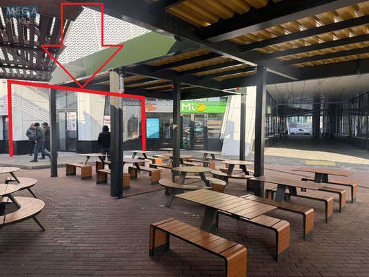 Продаж комерційної нерухомості, 174&nbsp;кв.м, под магазин, <a class="location-link" href="/kiev/" title="Недвижимость Київ">Київ</a>, <a class="location-link" href="/kiev/shevchenkovskij/" title="Недвижимость Шевченківський район">Шевченківський р-н</a>, Берестейський просп., 11 (изображение 2)