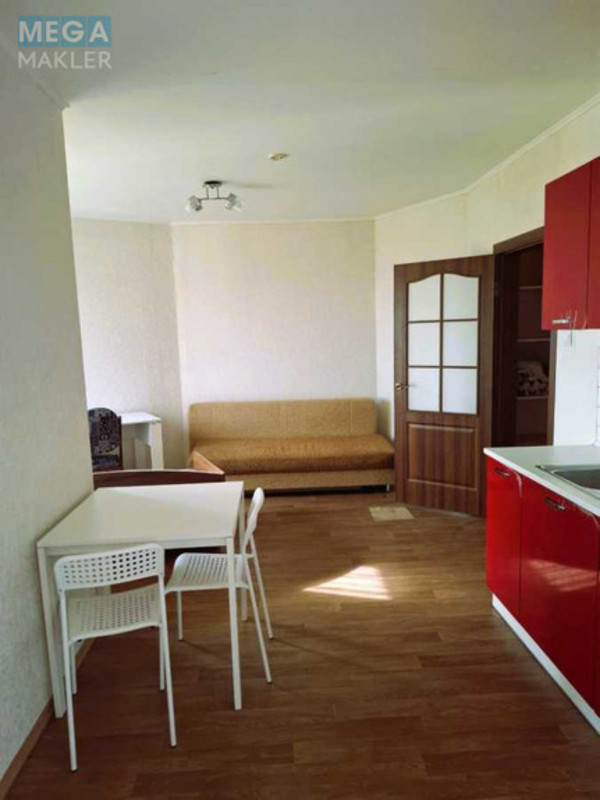 Продаж 1 кімнатної квартири (33/15/5), 24 пов. 24 пов. будинку, <a class="location-link" href="/kiev/" title="Недвижимость Київ">Київ</a>, <a class="location-link" href="/kiev/goloseevskij/" title="Недвижимость Голосіївський район">Голосіївський р-н</a>, Маршала Конєва вул., 5Г (изображение 3)