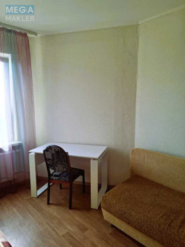 Продаж 1 кімнатної квартири (33/15/5), 24 пов. 24 пов. будинку, <a class="location-link" href="/kiev/" title="Недвижимость Київ">Київ</a>, <a class="location-link" href="/kiev/goloseevskij/" title="Недвижимость Голосіївський район">Голосіївський р-н</a>, Маршала Конєва вул., 5Г (изображение 4)