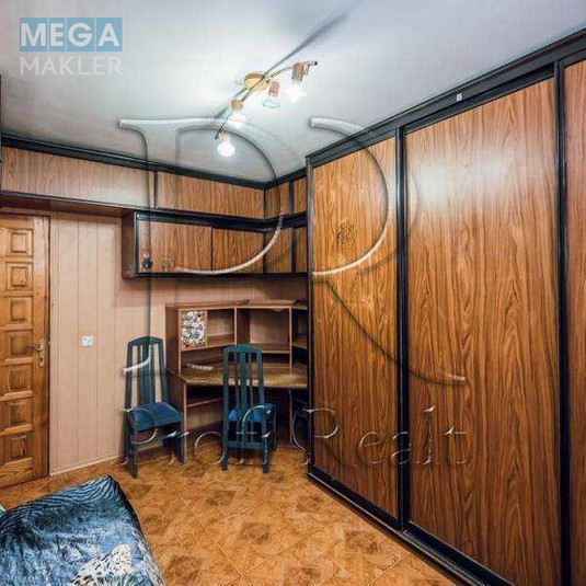 Продаж 3 кімнатної квартири (71/45/10), 16 пов. 18 пов. будинку, <a class="location-link" href="/kiev/" title="Недвижимость Київ">Київ</a>, <a class="location-link" href="/kiev/dneprovskij/" title="Недвижимость Дніпровський район">Дніпровський р-н</a>, Тичини Павла проспект, 8 (изображение 4)