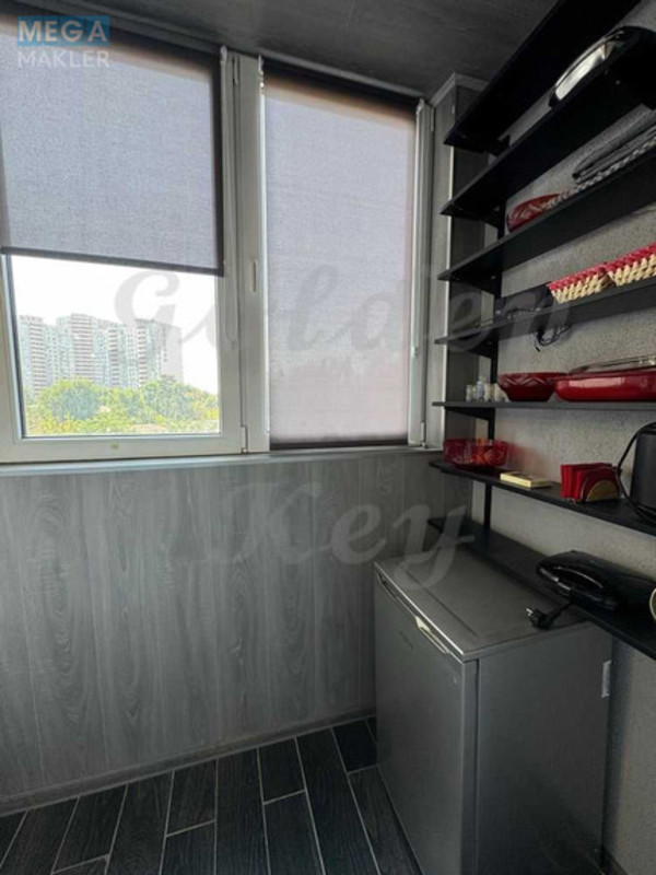 Оренда 1 кімнатної квартири, <a class="location-link" href="/kiev/" title="Недвижимость Київ">Київ</a>, <a class="location-link" href="/kiev/dneprovskij/" title="Недвижимость Дніпровський район">Дніпровський р-н</a>, Краківська вул., 27А (изображение 11)