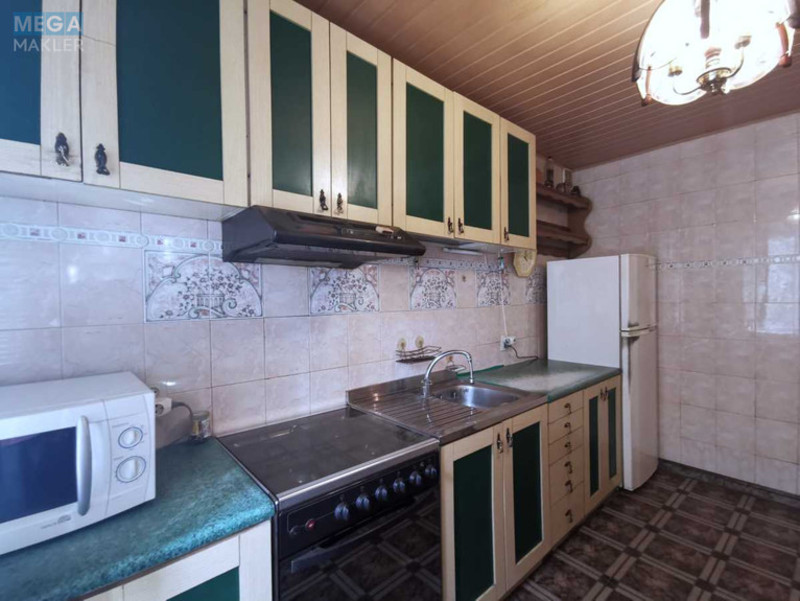 Оренда 2 кімнатної квартири, <a class="location-link" href="/kiev/" title="Недвижимость Київ">Київ</a>, <a class="location-link" href="/kiev/solomenskij/" title="Недвижимость Солом'янський район">Солом'янський р-н</a>, Кудряшова вул., 5 (изображение 3)