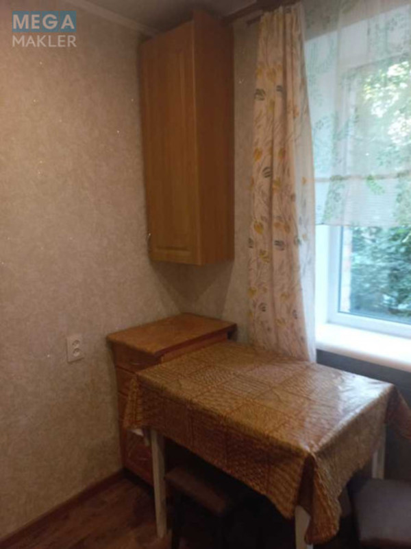 Оренда 1 кімнатної квартири, <a class="location-link" href="/kiev/" title="Недвижимость Київ">Київ</a>, <a class="location-link" href="/kiev/solomenskij/" title="Недвижимость Солом'янський район">Солом'янський р-н</a>, Ивана Неходы ул., 5 (изображение 2)