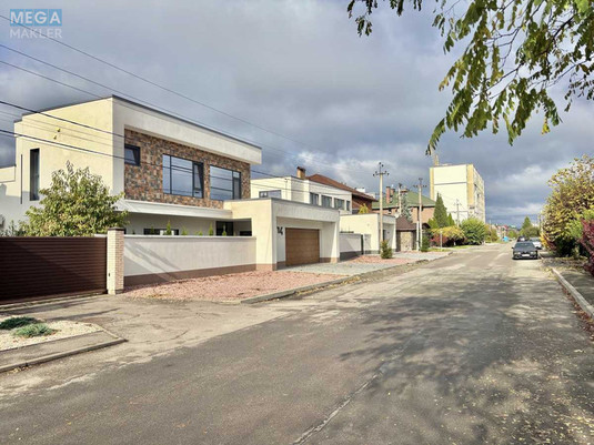 Продаж дома, 2&nbsp;поверху, 291&nbsp;кв.м, 6&nbsp;кімнат, ділянка 10&nbsp;соток, <a class="location-link" href="/petropavlovskaya-borshagovka/" title="Недвижимость Петропавлівська Борщагівка">Петропавлівська Борщагівка</a>, Княгини Ольги, 14 (изображение 7)