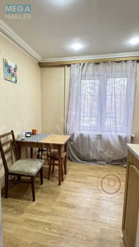 Продаж 3 кімнатної квартири (69/45/8), 1 пов. 9 пов. будинку, <a class="location-link" href="/zaporozhje/" title="Недвижимость Запоріжжя">Запоріжжя</a>, <a class="location-link" href="/zaporozhje/hortickij/" title="Недвижимость Хортицький район">Хортицький р-н</a>, Юбилейный, 22 (изображение 2)