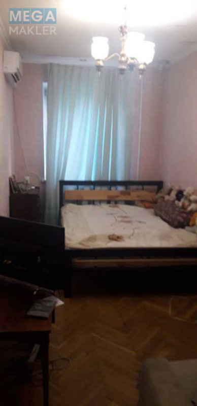 Продаж 2 кімнатної квартири (45/28/6), 3 пов. 9 пов. будинку, <a class="location-link" href="/kiev/" title="Недвижимость Київ">Київ</a>, <a class="location-link" href="/kiev/solomenskij/" title="Недвижимость Солом'янський район">Солом'янський р-н</a>, Александра Пироговского ул., 8 (изображение 8)