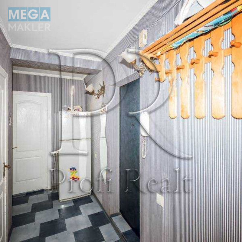 Продаж 2 кімнатної квартири (48/30/7), 4 пов. 9 пов. будинку, <a class="location-link" href="/kiev/" title="Недвижимость Київ">Київ</a>, <a class="location-link" href="/kiev/shevchenkovskij/" title="Недвижимость Шевченківський район">Шевченківський р-н</a>, Парково-Сирецька вулиця, 4А (изображение 8)