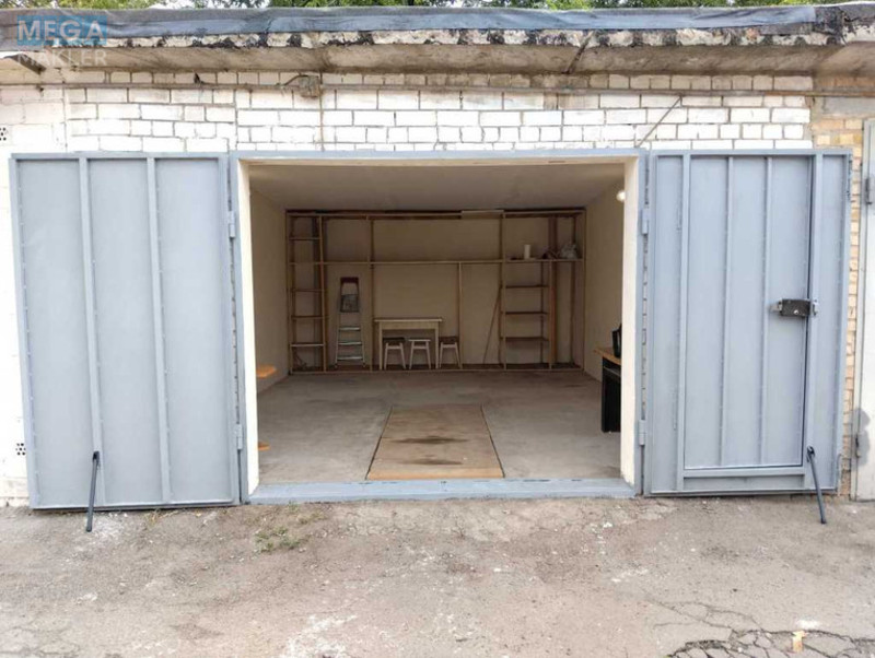 Оренда комерційної нерухомості, 49&nbsp;кв.м, <a class="location-link" href="/kiev/" title="Недвижимость Київ">Київ</a>, <a class="location-link" href="/kiev/obolonskij/" title="Недвижимость Оболонський район">Оболонський р-н</a>, Лугова вул., 16Б (изображение 2)