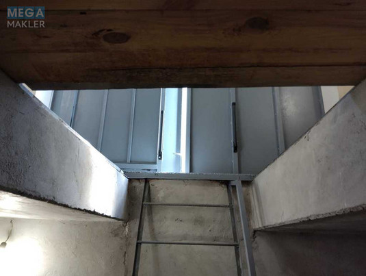 Оренда комерційної нерухомості, 49&nbsp;кв.м, <a class="location-link" href="/kiev/" title="Недвижимость Київ">Київ</a>, <a class="location-link" href="/kiev/obolonskij/" title="Недвижимость Оболонський район">Оболонський р-н</a>, Лугова вул., 16Б (изображение 11)