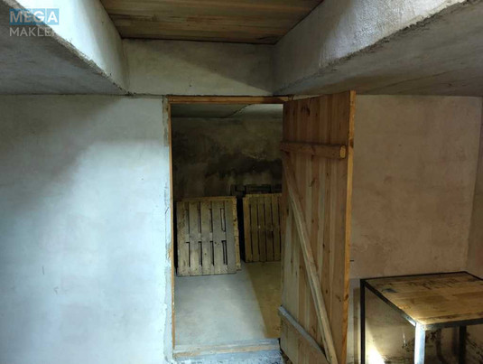 Оренда комерційної нерухомості, 49&nbsp;кв.м, <a class="location-link" href="/kiev/" title="Недвижимость Київ">Київ</a>, <a class="location-link" href="/kiev/obolonskij/" title="Недвижимость Оболонський район">Оболонський р-н</a>, Лугова вул., 16Б (изображение 14)