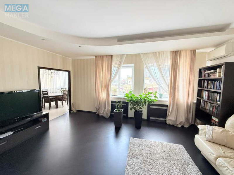 Оренда 3 кімнатної квартири, <a class="location-link" href="/kiev/" title="Недвижимость Київ">Київ</a>, <a class="location-link" href="/kiev/shevchenkovskij/" title="Недвижимость Шевченківський район">Шевченківський р-н</a>, Вячеслава Чорновола вул., 25 (изображение 4)