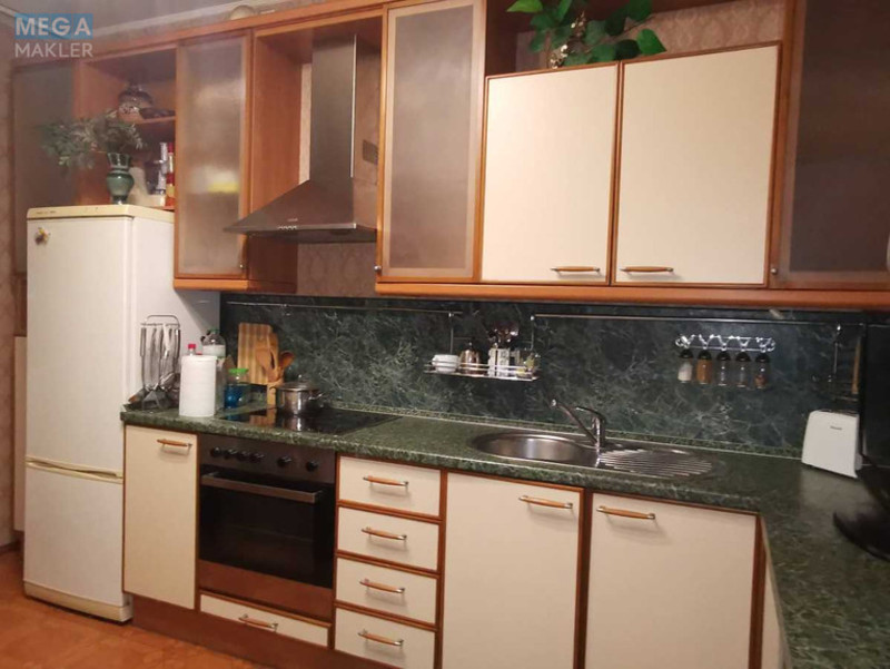 Оренда 1 кімнатної квартири, <a class="location-link" href="/kiev/" title="Недвижимость Київ">Київ</a>, <a class="location-link" href="/kiev/darnickij/" title="Недвижимость Дарницький район">Дарницький р-н</a>, Миколи Бажана просп., 14 (изображение 3)