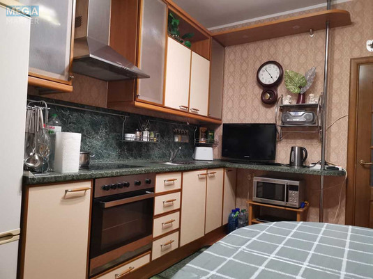 Оренда 1 кімнатної квартири, <a class="location-link" href="/kiev/" title="Недвижимость Київ">Київ</a>, <a class="location-link" href="/kiev/darnickij/" title="Недвижимость Дарницький район">Дарницький р-н</a>, Миколи Бажана просп., 14 (изображение 4)