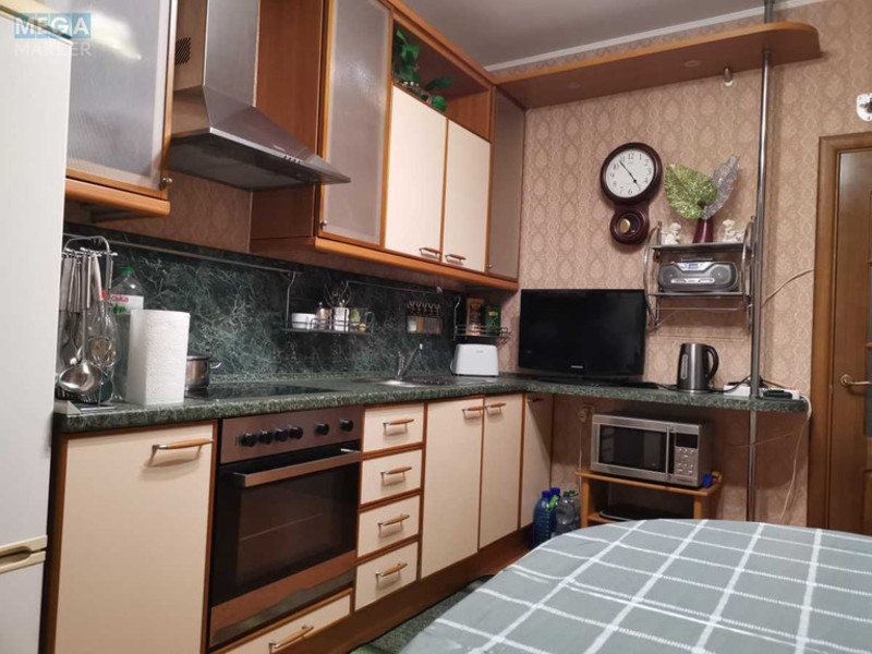 Оренда 1 кімнатної квартири, <a class="location-link" href="/kiev/" title="Недвижимость Київ">Київ</a>, <a class="location-link" href="/kiev/darnickij/" title="Недвижимость Дарницький район">Дарницький р-н</a>, Миколи Бажана просп., 14 (изображение 4)