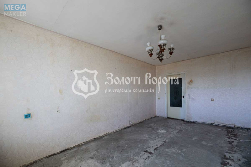 Продаж 1 кімнатної квартири (38,4/18/9,6), 9 пов. 10 пов. будинку, <a class="location-link" href="/kiev/" title="Недвижимость Київ">Київ</a>, <a class="location-link" href="/kiev/desnyanskij/" title="Недвижимость Деснянський район">Деснянський р-н</a>, Сержа Лифаря вул., 16 (изображение 4)