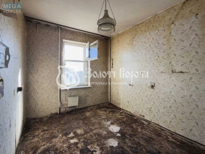 Продаж 1 кімнатної квартири (38,4/18/9,6), 9 пов. 10 пов. будинку, <a class="location-link" href="/kiev/" title="Недвижимость Київ">Київ</a>, <a class="location-link" href="/kiev/desnyanskij/" title="Недвижимость Деснянський район">Деснянський р-н</a>, Сержа Лифаря вул., 16 (изображение 6)