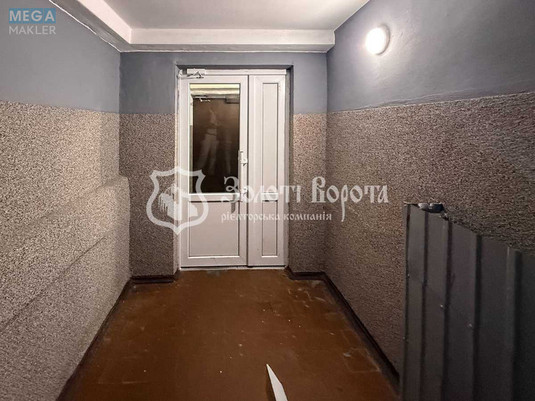 Продаж 1 кімнатної квартири (38,4/18/9,6), 9 пов. 10 пов. будинку, <a class="location-link" href="/kiev/" title="Недвижимость Київ">Київ</a>, <a class="location-link" href="/kiev/desnyanskij/" title="Недвижимость Деснянський район">Деснянський р-н</a>, Сержа Лифаря вул., 16 (изображение 15)