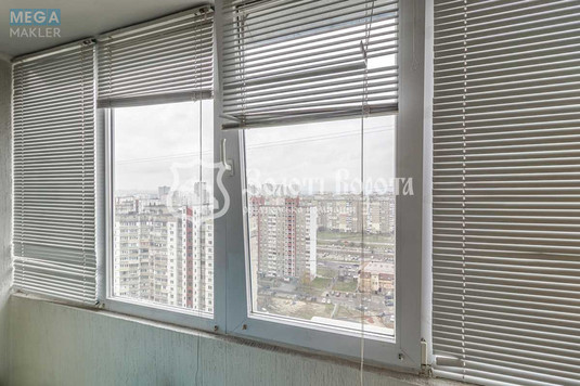 Продаж 3 кімнатної квартири (76,7/41/8,3), 20 пов. 22 пов. будинку, <a class="location-link" href="/kiev/" title="Недвижимость Київ">Київ</a>, <a class="location-link" href="/kiev/desnyanskij/" title="Недвижимость Деснянський район">Деснянський р-н</a>, Оноре де Бальзака вул., 58 (изображение 10)