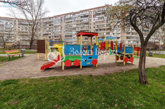 Продаж 3 кімнатної квартири (76,7/41/8,3), 20 пов. 22 пов. будинку, <a class="location-link" href="/kiev/" title="Недвижимость Київ">Київ</a>, <a class="location-link" href="/kiev/desnyanskij/" title="Недвижимость Деснянський район">Деснянський р-н</a>, Оноре де Бальзака вул., 58 (изображение 22)