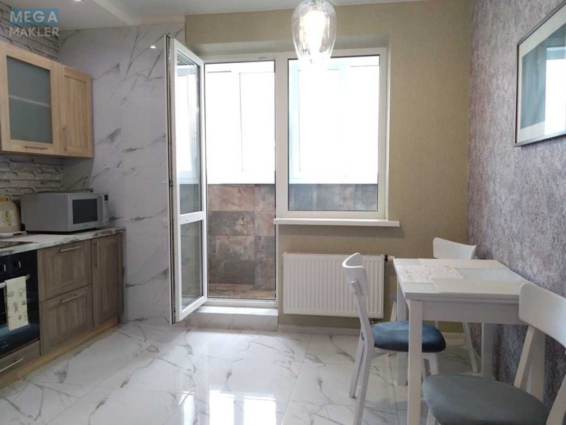 Оренда 1 кімнатної квартири, <a class="location-link" href="/kiev/" title="Недвижимость Київ">Київ</a>, <a class="location-link" href="/kiev/dneprovskij/" title="Недвижимость Дніпровський район">Дніпровський р-н</a>, Андрія Аболмасова вул., 7 (изображение 2)