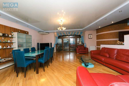 Оренда 4 кімнатні квартири, <a class="location-link" href="/kiev/" title="Недвижимость Київ">Київ</a>, <a class="location-link" href="/kiev/shevchenkovskij/" title="Недвижимость Шевченківський район">Шевченківський р-н</a>, Назаровская ул., 7б (изображение 2)