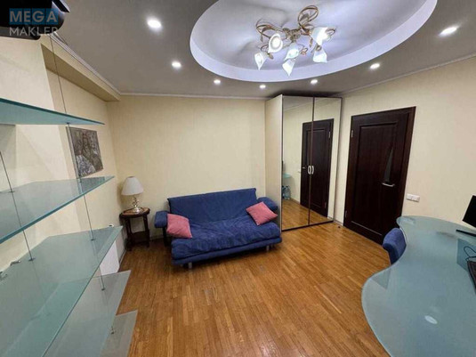 Оренда 4 кімнатні квартири, <a class="location-link" href="/kiev/" title="Недвижимость Київ">Київ</a>, <a class="location-link" href="/kiev/shevchenkovskij/" title="Недвижимость Шевченківський район">Шевченківський р-н</a>, Назаровская ул., 7б (изображение 10)