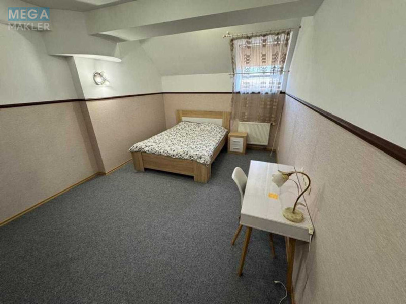 Оренда 4 кімнатні квартири, <a class="location-link" href="/kiev/" title="Недвижимость Київ">Київ</a>, <a class="location-link" href="/kiev/shevchenkovskij/" title="Недвижимость Шевченківський район">Шевченківський р-н</a>, Назаровская ул., 7б (изображение 12)