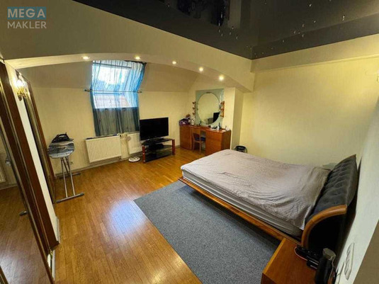 Оренда 4 кімнатні квартири, <a class="location-link" href="/kiev/" title="Недвижимость Київ">Київ</a>, <a class="location-link" href="/kiev/shevchenkovskij/" title="Недвижимость Шевченківський район">Шевченківський р-н</a>, Назаровская ул., 7б (изображение 16)