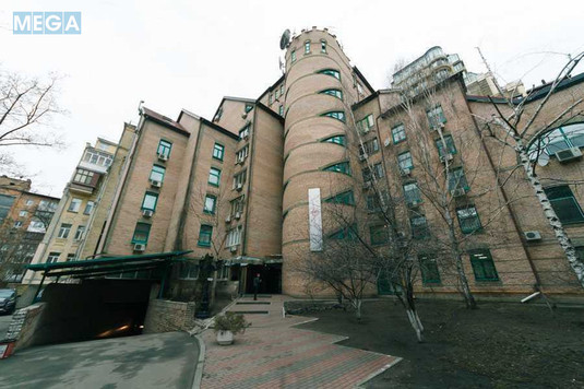 Оренда 4 кімнатні квартири, <a class="location-link" href="/kiev/" title="Недвижимость Київ">Київ</a>, <a class="location-link" href="/kiev/shevchenkovskij/" title="Недвижимость Шевченківський район">Шевченківський р-н</a>, Назаровская ул., 7б (изображение 23)