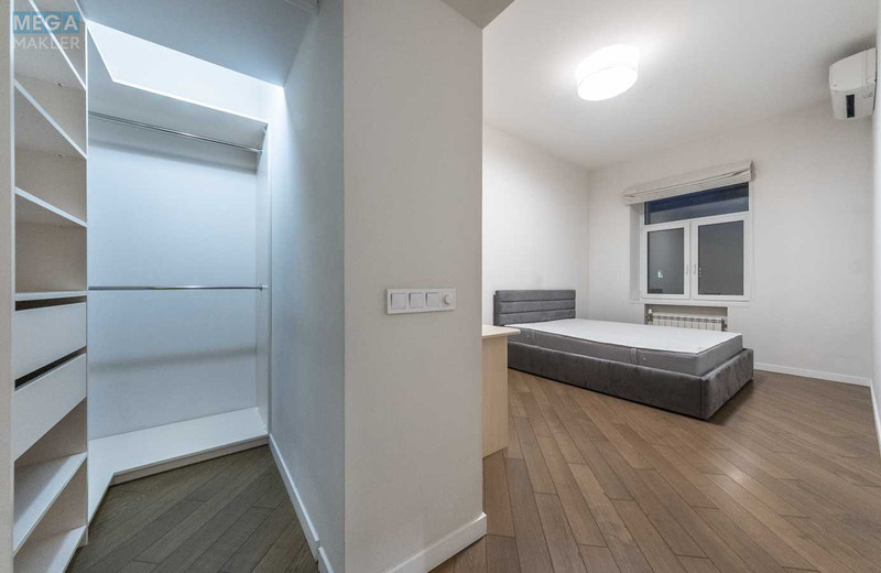 Оренда 3 кімнатної квартири, <a class="location-link" href="/kiev/" title="Недвижимость Київ">Київ</a>, <a class="location-link" href="/kiev/goloseevskij/" title="Недвижимость Голосіївський район">Голосіївський р-н</a>, Большая Васильковская ул., 36 (изображение 12)