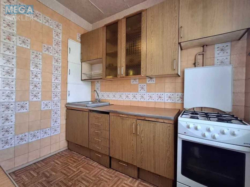 Продаж 3 кімнатної квартири (70/40/7), 4 пов. 9 пов. будинку, <a class="location-link" href="/kiev/" title="Недвижимость Київ">Київ</a>, <a class="location-link" href="/kiev/obolonskij/" title="Недвижимость Оболонський район">Оболонський р-н</a>, Героїв Дніпра вул., 62 (изображение 2)