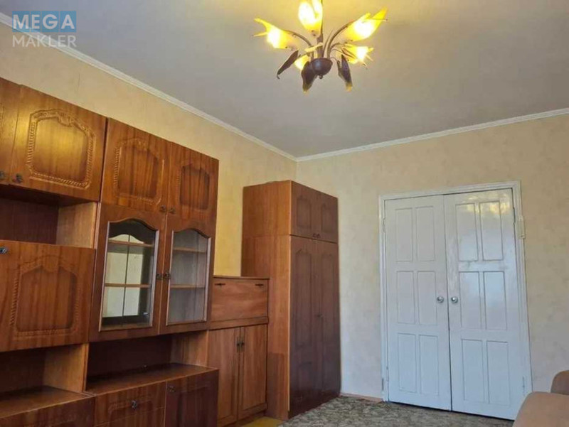 Продаж 3 кімнатної квартири (70/40/7), 4 пов. 9 пов. будинку, <a class="location-link" href="/kiev/" title="Недвижимость Київ">Київ</a>, <a class="location-link" href="/kiev/obolonskij/" title="Недвижимость Оболонський район">Оболонський р-н</a>, Героїв Дніпра вул., 62 (изображение 10)