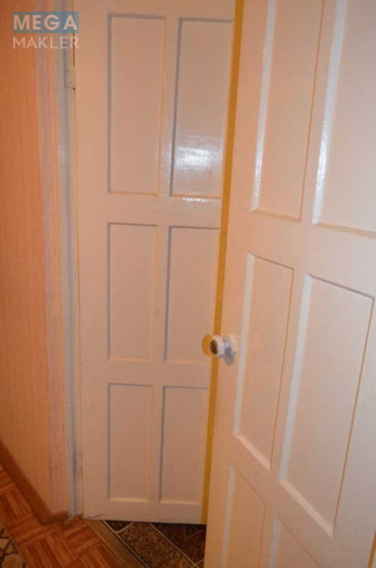 Продаж 3 кімнатної квартири (70/40/7), 4 пов. 9 пов. будинку, <a class="location-link" href="/kiev/" title="Недвижимость Київ">Київ</a>, <a class="location-link" href="/kiev/obolonskij/" title="Недвижимость Оболонський район">Оболонський р-н</a>, Героїв Дніпра вул., 62 (изображение 11)