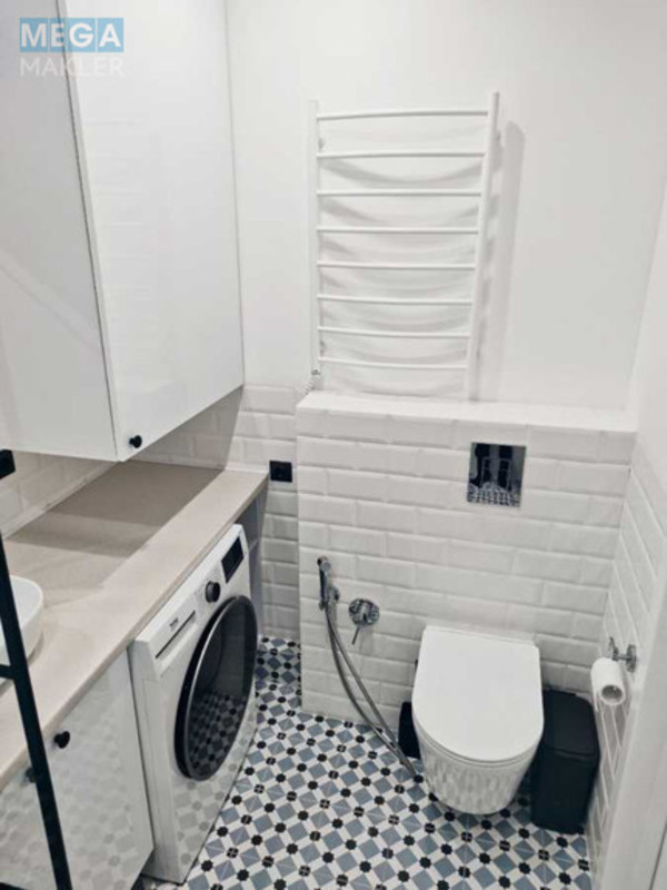 Продаж 1 кімнатної квартири (42/?/18), 11 пов. 19 пов. будинку, <a class="location-link" href="/kiev/" title="Недвижимость Київ">Київ</a>, <a class="location-link" href="/kiev/goloseevskij/" title="Недвижимость Голосіївський район">Голосіївський р-н</a>, Михайла Максимовича вул., 26 (изображение 9)