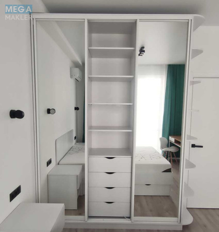 Продаж 1 кімнатної квартири (42/?/18), 11 пов. 19 пов. будинку, <a class="location-link" href="/kiev/" title="Недвижимость Київ">Київ</a>, <a class="location-link" href="/kiev/goloseevskij/" title="Недвижимость Голосіївський район">Голосіївський р-н</a>, Михайла Максимовича вул., 26 (изображение 13)