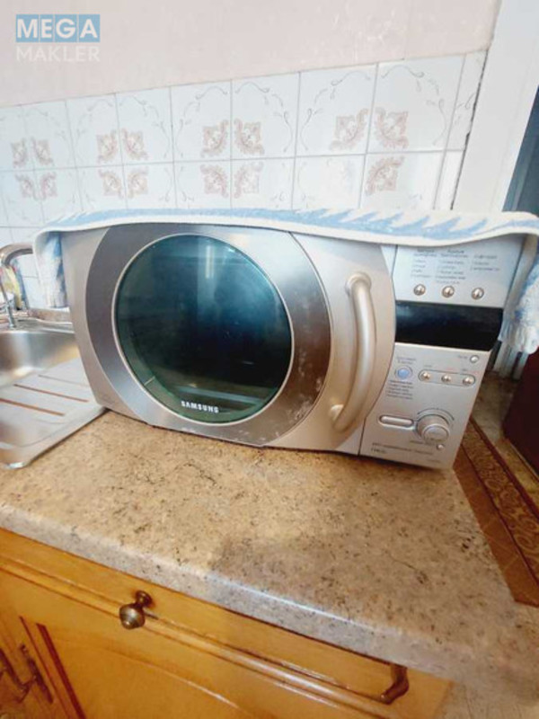 Оренда 1 кімнатної квартири, <a class="location-link" href="/kiev/" title="Недвижимость Київ">Київ</a>, <a class="location-link" href="/kiev/darnickij/" title="Недвижимость Дарницький район">Дарницький р-н</a>, Архитектора Вербицкого ул., 10 (изображение 8)