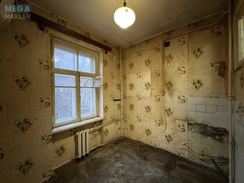 Продаж 2 кімнатної квартири (44,3/27,3/7), 2 пов. 3 пов. будинку, <a class="location-link" href="/kiev/" title="Недвижимость Київ">Київ</a>, <a class="location-link" href="/kiev/goloseevskij/" title="Недвижимость Голосіївський район">Голосіївський р-н</a>, Науки просп., 59 (изображение 2)