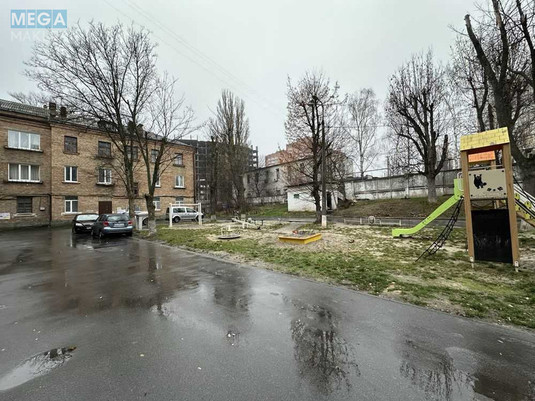 Продаж 2 кімнатної квартири (44/27/7), 2 пов. 3 пов. будинку, <a class="location-link" href="/kiev/" title="Недвижимость Київ">Київ</a>, <a class="location-link" href="/kiev/goloseevskij/" title="Недвижимость Голосіївський район">Голосіївський р-н</a>, Науки просп., 59 (изображение 13)