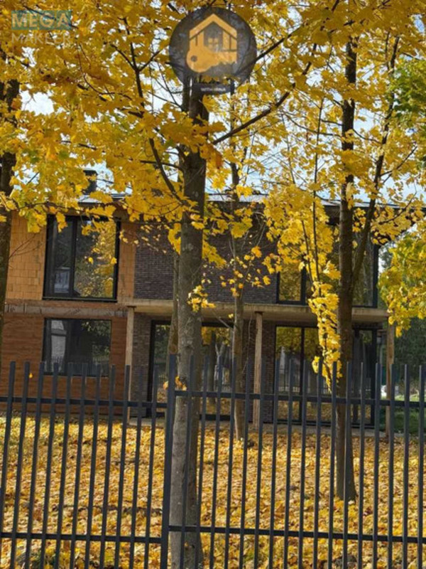 Продаж дома, 2&nbsp;поверху, 185&nbsp;кв.м, 4&nbsp;кімнати, ділянка 8&nbsp;соток, <a class="location-link" href="/procov/" title="Недвижимость Проців">Проців</a>, Лісова (изображение 7)