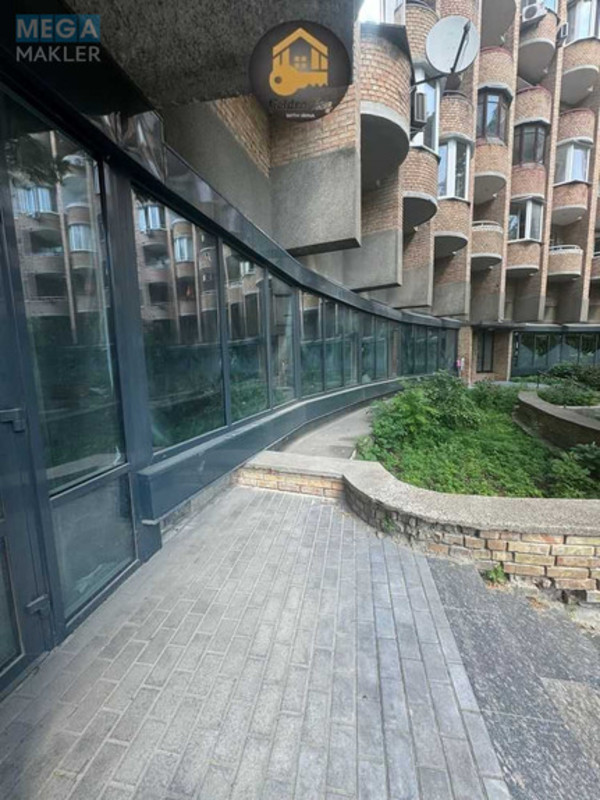 Продаж комерційної нерухомості, 510&nbsp;кв.м, под магазин, <a class="location-link" href="/kiev/" title="Недвижимость Київ">Київ</a>, <a class="location-link" href="/kiev/shevchenkovskij/" title="Недвижимость Шевченківський район">Шевченківський р-н</a>, Гоголівська вул., 37/2 (изображение 3)