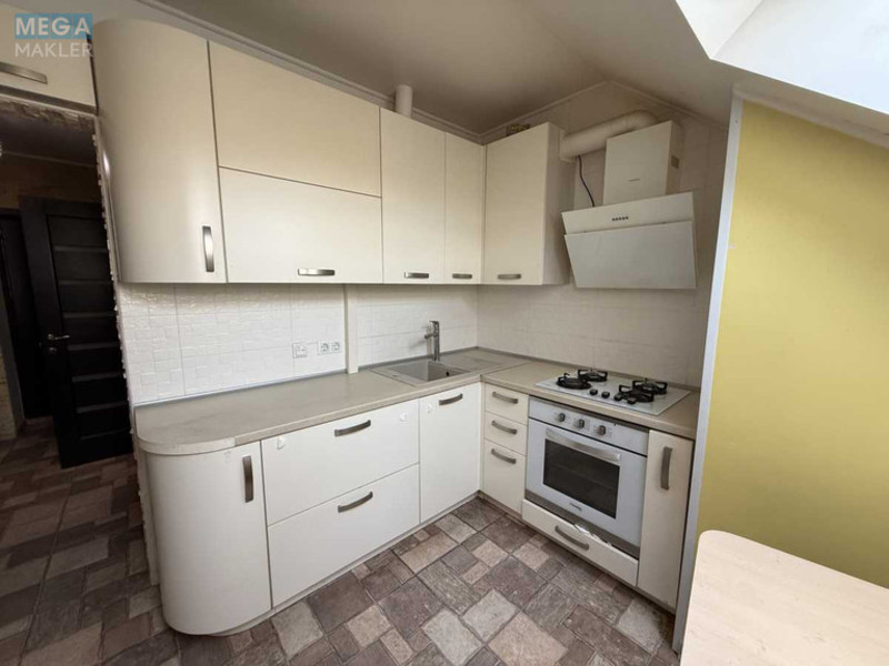 Продаж 1 кімнатної квартири (40/23/8), 9 пов. 9 пов. будинку, <a class="location-link" href="/irpen/" title="Недвижимость Ірпінь">Ірпінь</a>, Полтавская, 64в (изображение 2)