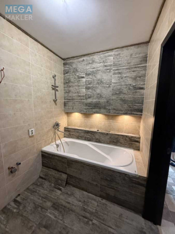 Продаж 1 кімнатної квартири (40/23/8), 9 пов. 9 пов. будинку, <a class="location-link" href="/irpen/" title="Недвижимость Ірпінь">Ірпінь</a>, Полтавская, 64в (изображение 12)