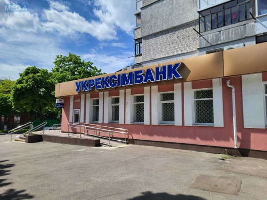 Продаж комерційної нерухомості, 401,20&nbsp;кв.м, под офис, <a class="location-link" href="/zhitomir/" title="Недвижимость Житомир">Житомир</a>, <a class="location-link" href="/zhitomir/bogunskij/" title="Недвижимость Богунський район">Богунський р-н</a>, Небесної Сотні, 41 (изображение 2)