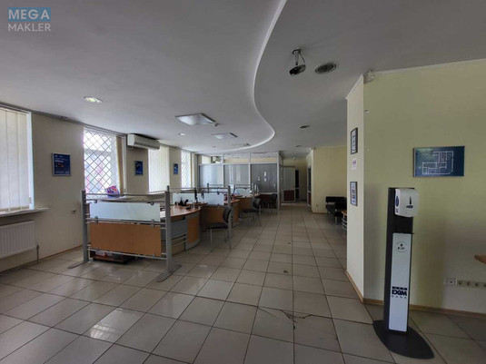 Продаж комерційної нерухомості, 401,20&nbsp;кв.м, под офис, <a class="location-link" href="/zhitomir/" title="Недвижимость Житомир">Житомир</a>, <a class="location-link" href="/zhitomir/bogunskij/" title="Недвижимость Богунський район">Богунський р-н</a>, Небесної Сотні, 41 (изображение 4)