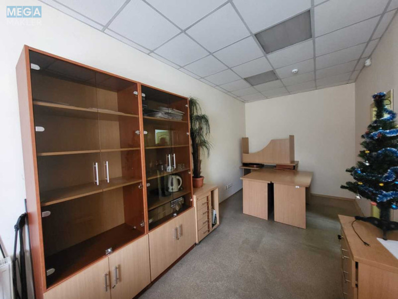 Продаж комерційної нерухомості, 401,20&nbsp;кв.м, под офис, <a class="location-link" href="/zhitomir/" title="Недвижимость Житомир">Житомир</a>, <a class="location-link" href="/zhitomir/bogunskij/" title="Недвижимость Богунський район">Богунський р-н</a>, Небесної Сотні, 41 (изображение 7)