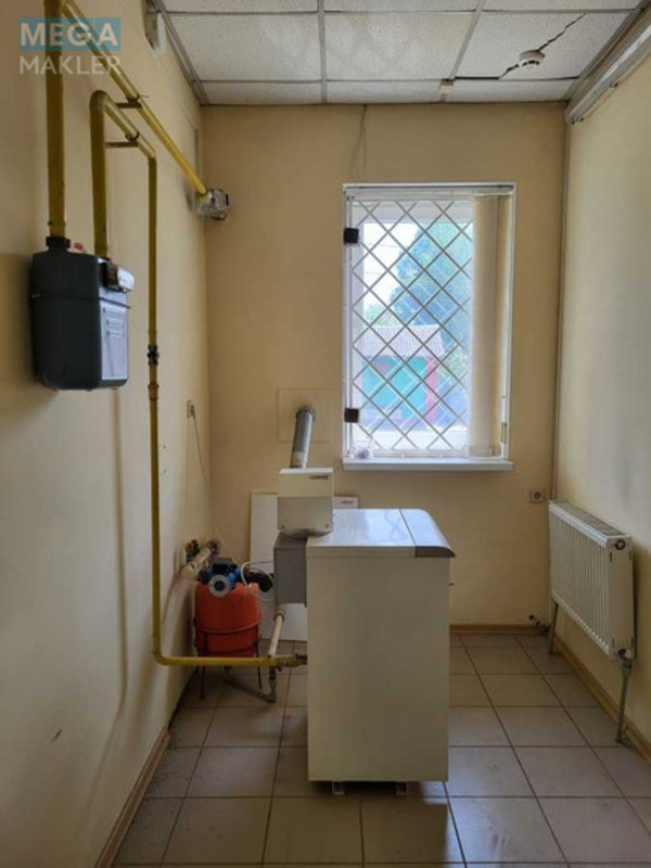 Продаж комерційної нерухомості, 401,20&nbsp;кв.м, под офис, <a class="location-link" href="/zhitomir/" title="Недвижимость Житомир">Житомир</a>, <a class="location-link" href="/zhitomir/bogunskij/" title="Недвижимость Богунський район">Богунський р-н</a>, Небесної Сотні, 41 (изображение 11)