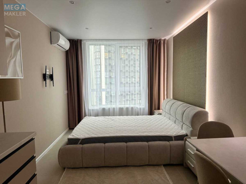 Оренда 1 кімнатної квартири, <a class="location-link" href="/kiev/" title="Недвижимость Київ">Київ</a>, <a class="location-link" href="/kiev/darnickij/" title="Недвижимость Дарницький район">Дарницький р-н</a>, Днепровская наб., 17к (изображение 3)