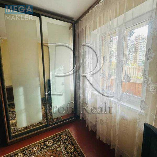 Продаж 2 кімнатної квартири (54/31/8), 4 пов. 10 пов. будинку, <a class="location-link" href="/kiev/" title="Недвижимость Київ">Київ</a>, <a class="location-link" href="/kiev/desnyanskij/" title="Недвижимость Деснянський район">Деснянський р-н</a>, Маяковського Володимира проспект, 7А (изображение 4)